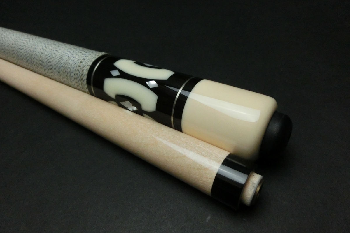 15706 アダム Adam RCH VIP 子持6剣 18山パイロ ノーマル ビリヤード キュー CUE SPIDER