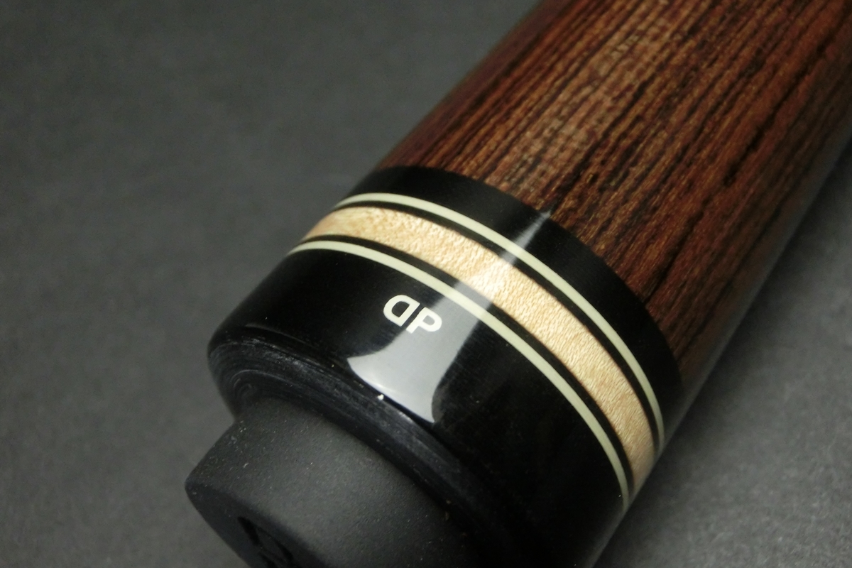 15713 未使用 デールペリー DP 4剣 ラジアル ノーマルシャフト ビリヤード キュー カスタム SPIDER