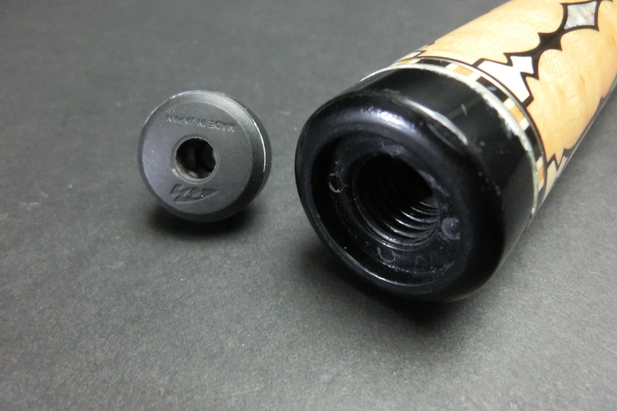 【ヤフオク出品中】15710 メッヅ Mezz PUJ-7 バットのみ UJ バーズアイ ビリヤード キュー CUE SPIDER