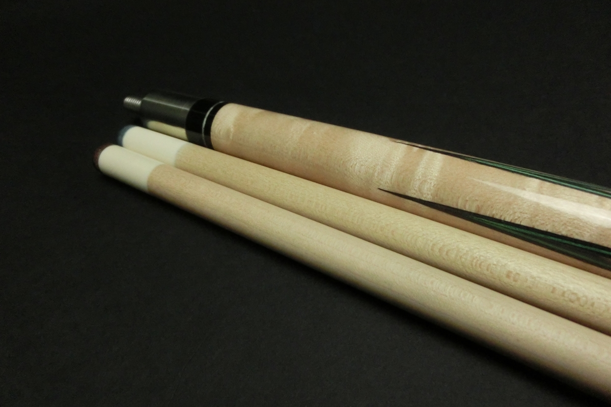 15718 メウチ Meucci 4剣 2シャフト ノーマル 18山 ビリヤード キュー CUE SPIDER