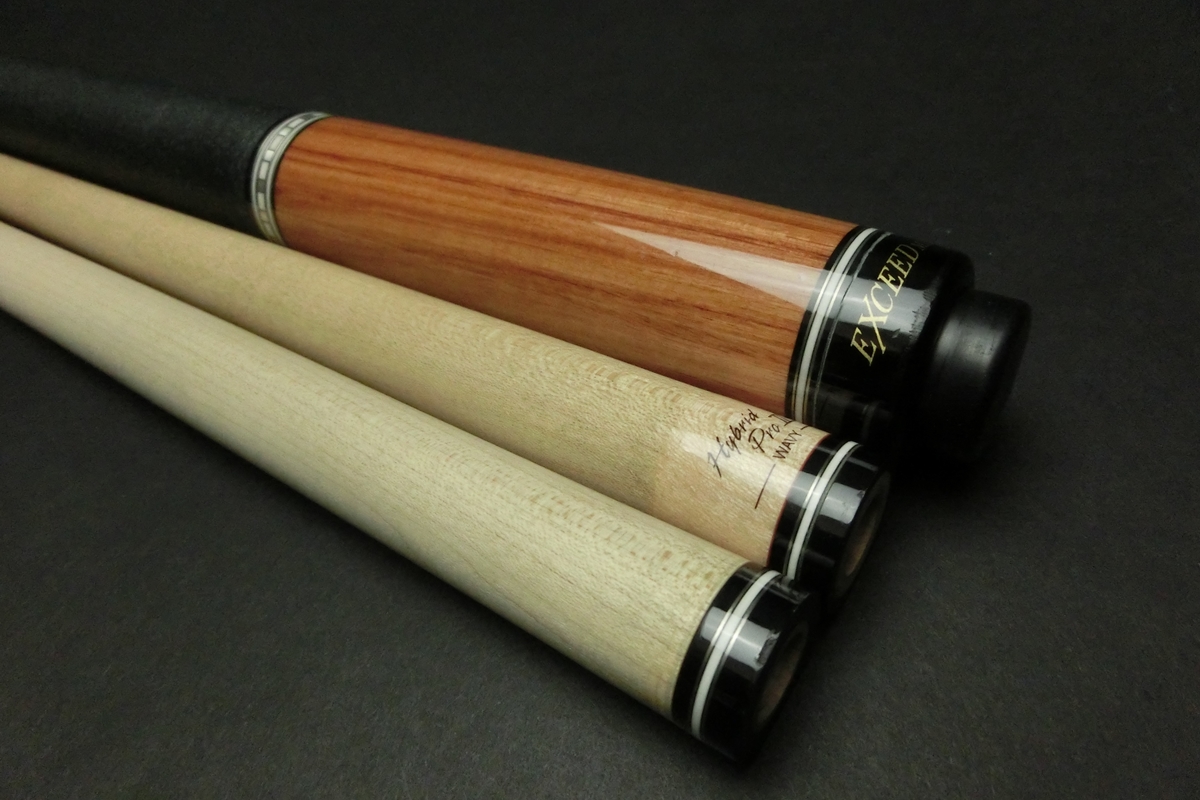 【ヤフオク出品中】15712 エクシード Exceed チューリップウッド HP2 WX900 ビリヤード ハイテク キュー CUE SPIDER