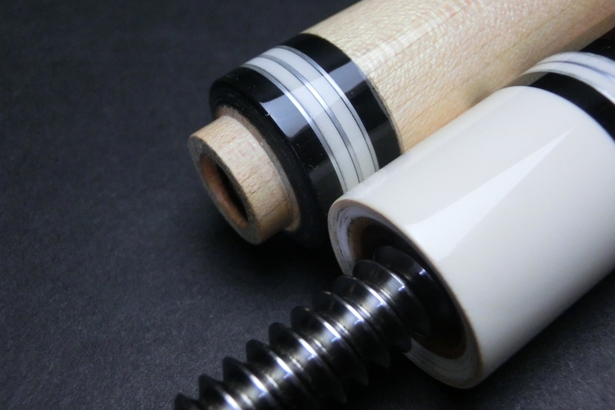 15715 ランブロス Lambros バーズアイ4剣 T2中空ハイテク ビリヤード キュー カスタム SPIDER