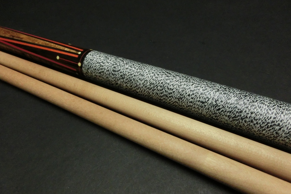 15677 リチャードブラック RichardBlack 4剣 レッドバロン 2シャフト リフィニッシュ ビリヤード キュー カスタム SPIDER