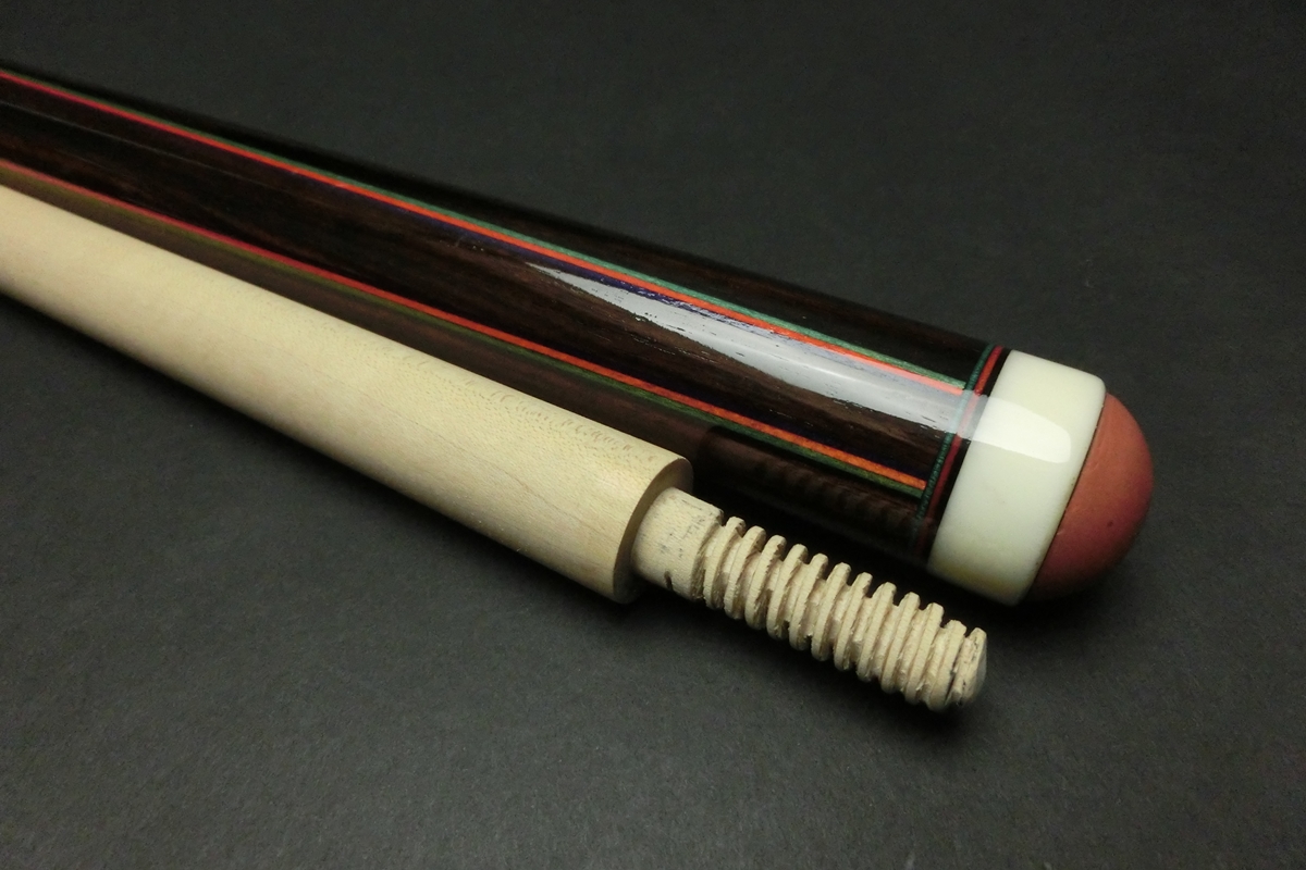 【ヤフオク出品中】15724 アダム Adam 4B キャロム Exceed 1989 タケノコ 木ネジ ビリヤード キュー CUE SPIDER□