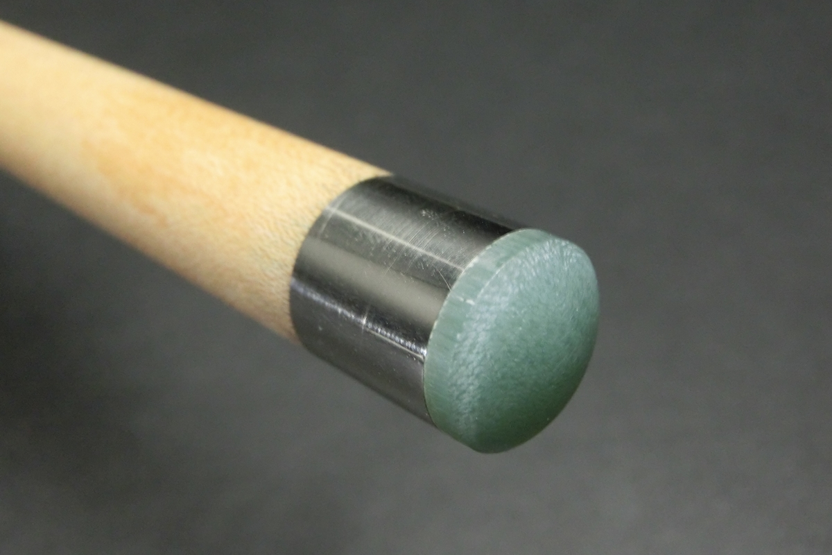 【ヤフオク出品中】15701 メッヅ Mezz エアシューター G10 ジャンプキュー ビリヤード CUE SPIDER