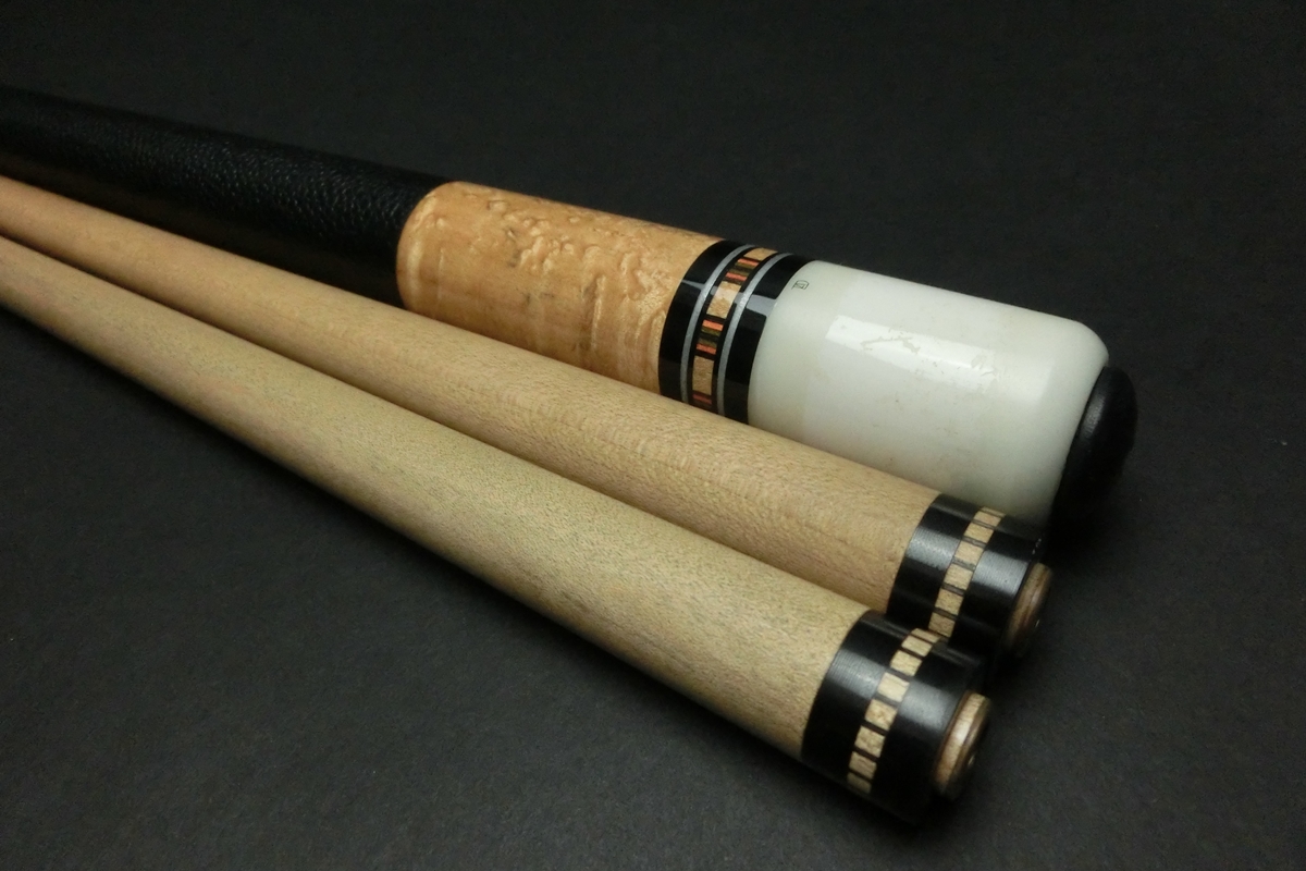 15728 タッド Tad バーズアイストレート 2シャフト 18山パイロ ビリヤード キュー カスタム SPIDER