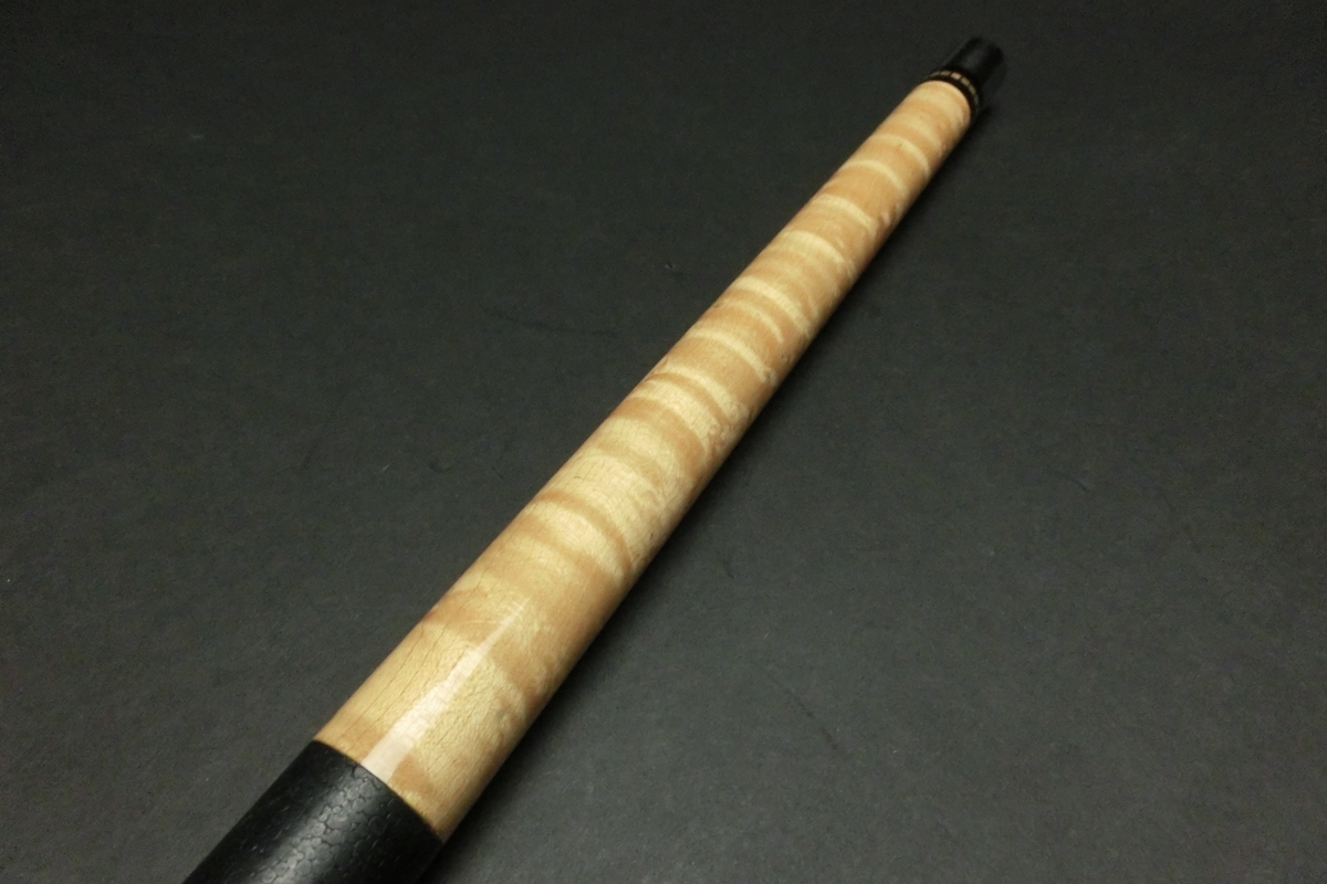 15728 タッド Tad バーズアイストレート 2シャフト 18山パイロ ビリヤード キュー カスタム SPIDER