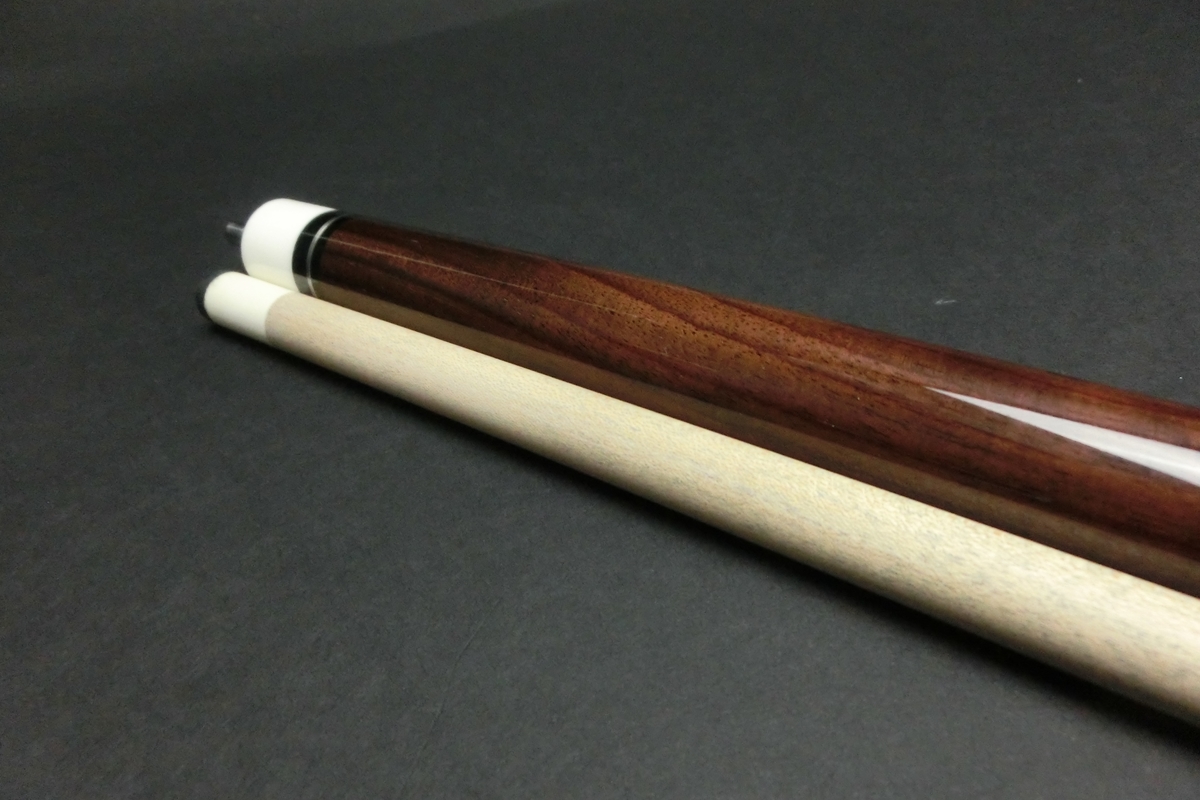 【ヤフオク出品中】15732 メッヅ Mezz EC7 R1 WX700 UJ ビリヤード ハイテク キュー CUE SPIDER