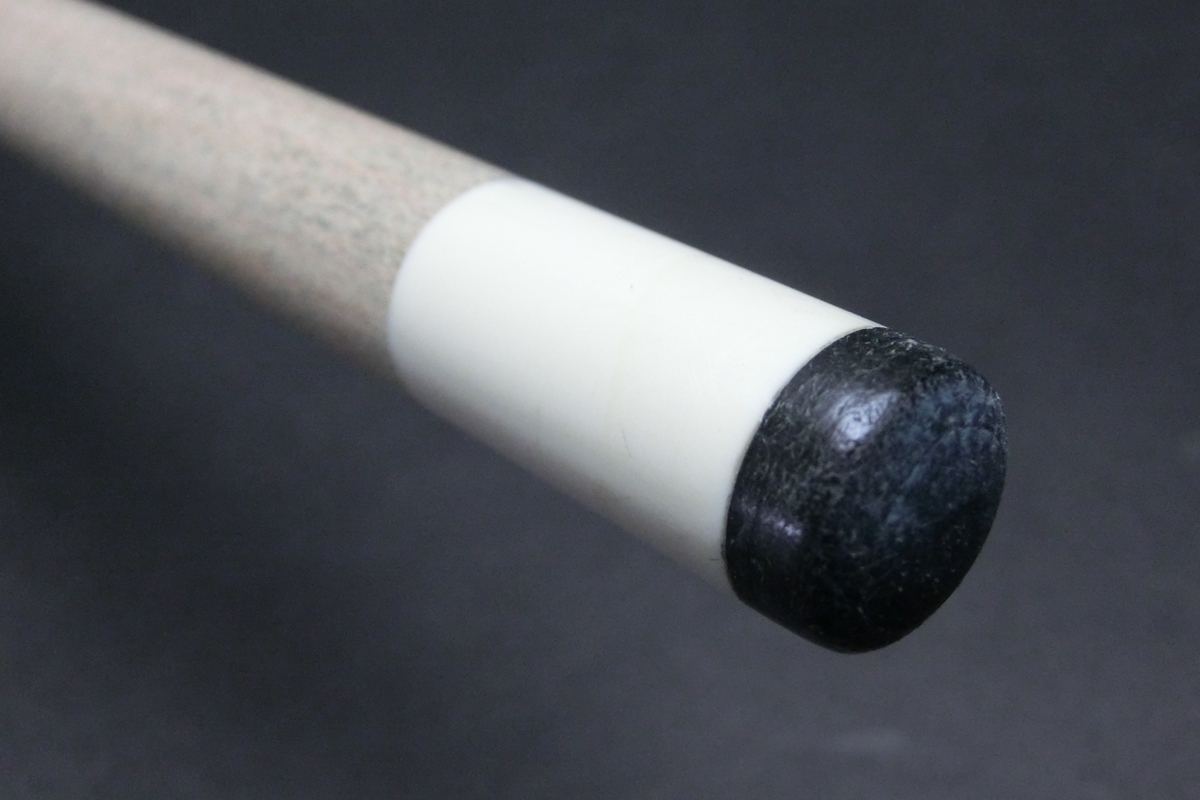 【ヤフオク出品中】15732 メッヅ Mezz EC7 R1 WX700 UJ ビリヤード ハイテク キュー CUE SPIDER