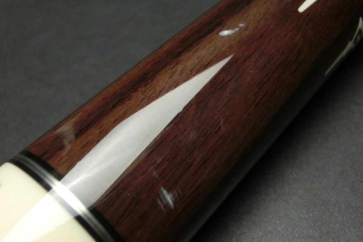 【ヤフオク出品中】15732 メッヅ Mezz EC7 R1 WX700 UJ ビリヤード ハイテク キュー CUE SPIDER