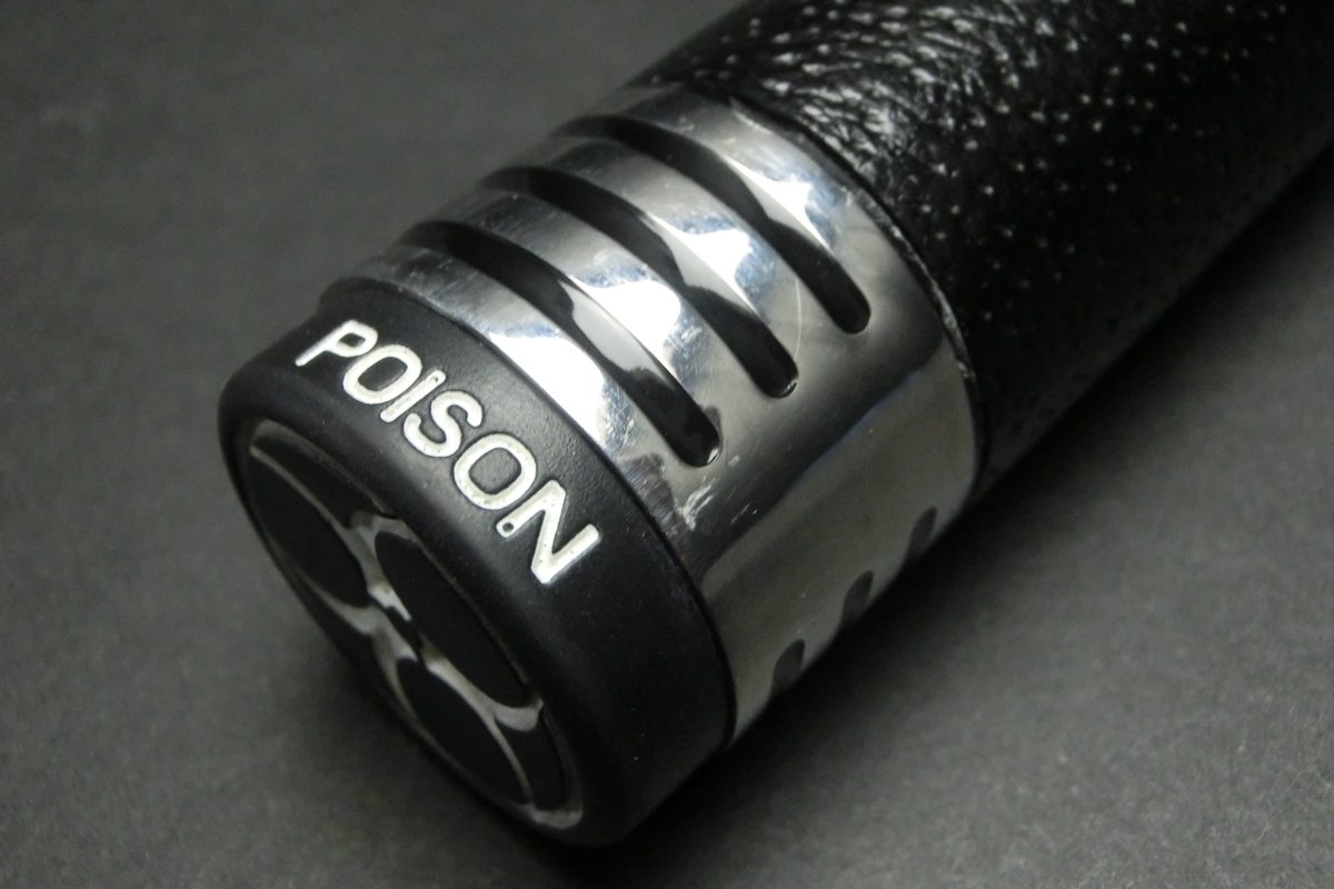 15562 ポイズン Poison Strychnine 白 バットのみ ラジアル 革巻新調 ビリヤード キュー CUE SPIDER