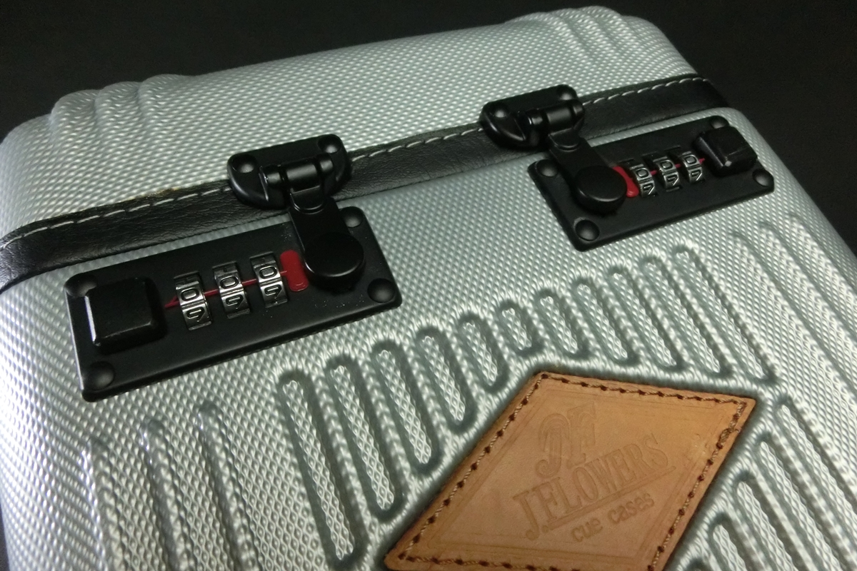 【ヤフオク出品中】31661 ジェイフラワー J.Flowers キャリーケース シルバー 4B8S ビリヤード キューケース SPIDER□