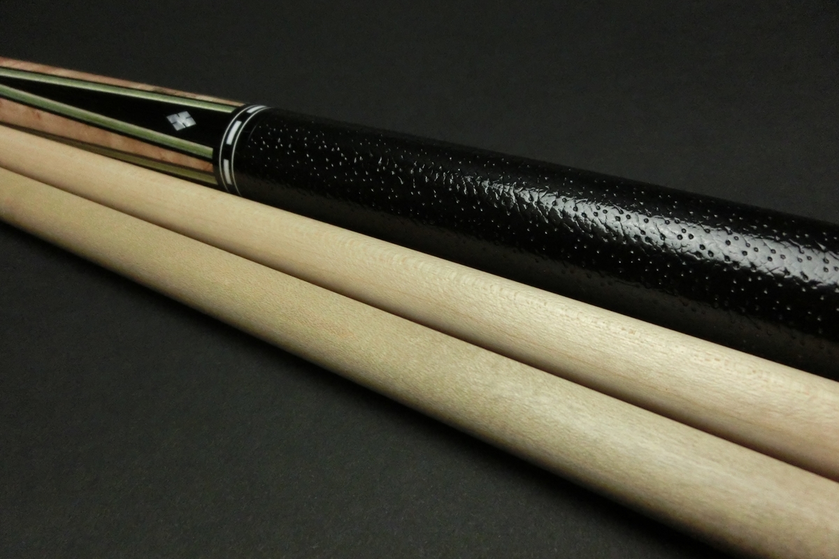 15751 ギルバート Gilbert 4剣 2015年 2シャフト ノーマル ビリヤード キュー カスタム SPIDER