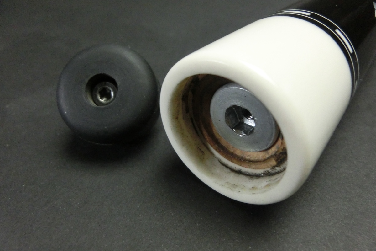 15751 ギルバート Gilbert 4剣 2015年 2シャフト ノーマル ビリヤード キュー カスタム SPIDER