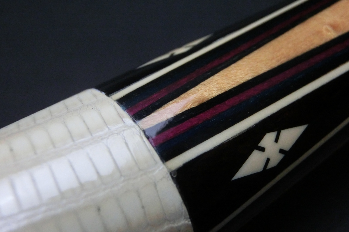 15749 タッド TAD 4剣 2シャフト 18山パイロ ノーマル ビリヤード キュー カスタム SPIDER