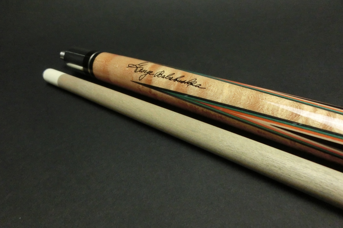 【ヤフオク出品中】15753 アダム Adam GB 4剣 Mezzシャフト 14山パイロ ビリヤード キュー CUE SPIDER