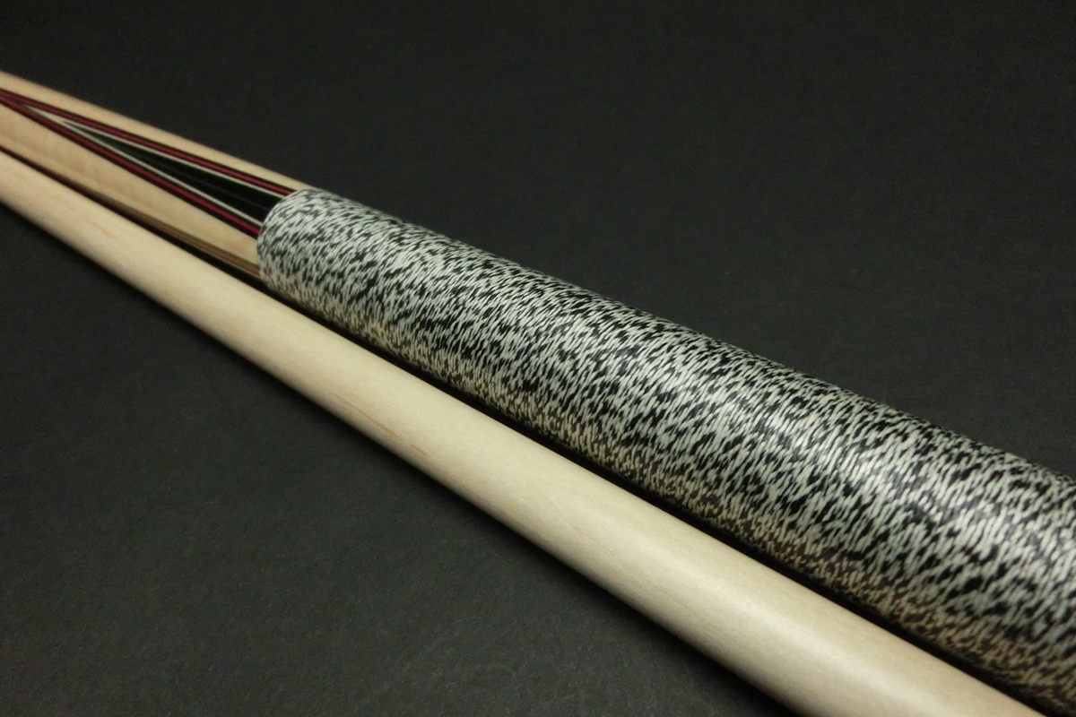 15480 使用少 ジョス JOSS N-7 4剣 14山パイロ ノーマル ビリヤード キュー CUE SPIDER