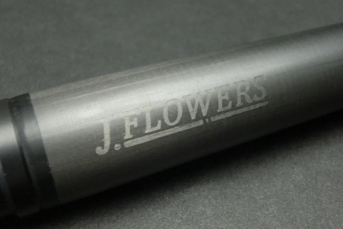 15641 ジェイフラワー J.Flowers カーボン ブレイクジャンプ ショートバット ビリヤード キュー CUE SPIDER