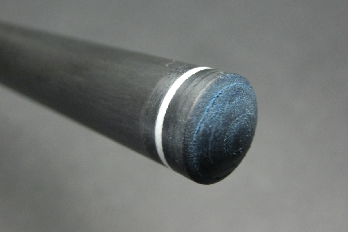 ビリヤードカーボンシャフト プレイ用 柱ハシラキュー 1本