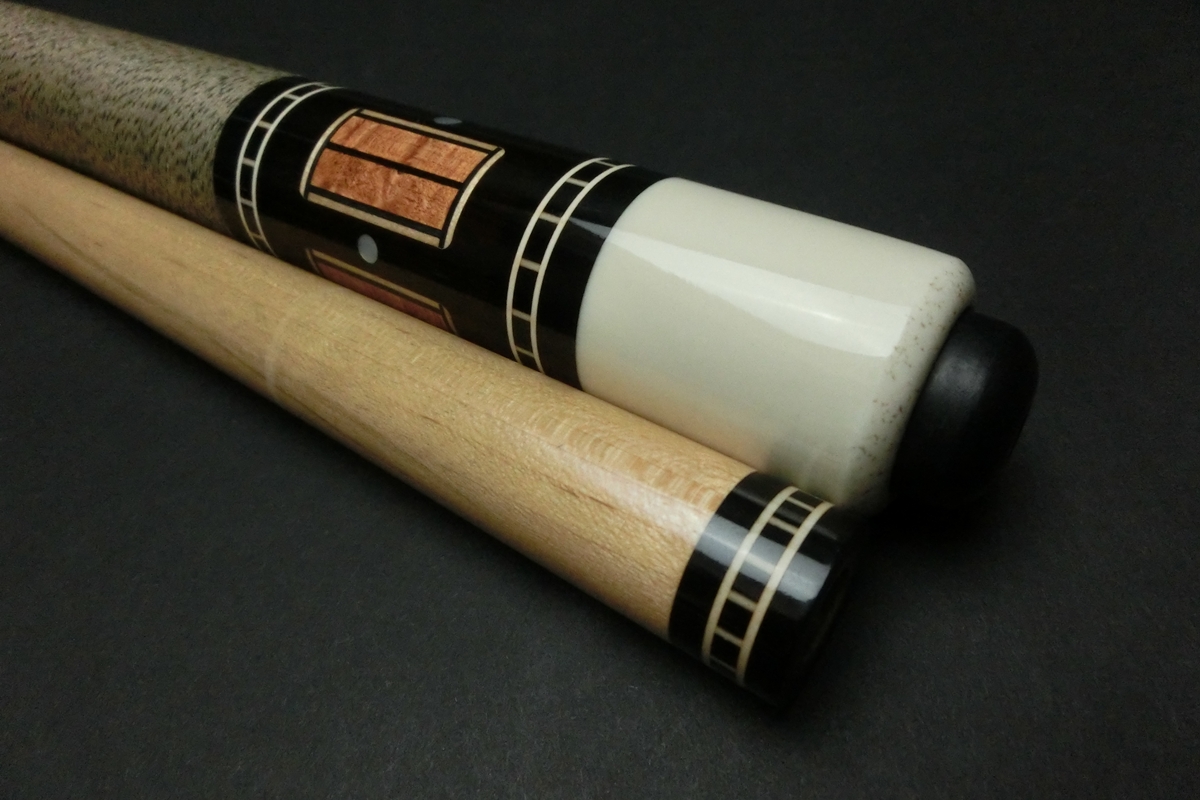 15782 アダム Adam ヘルムステッター 子持8剣 18山フラット ノーマル ビリヤード キュー CUE SPIDER