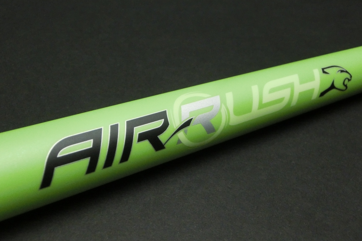 【ヤフオク出品中】15777 限定 未使用 プレデター Predator Air-Rush NeonGreen Sグリップ ビリヤード ジャンプ キュー SPIDER