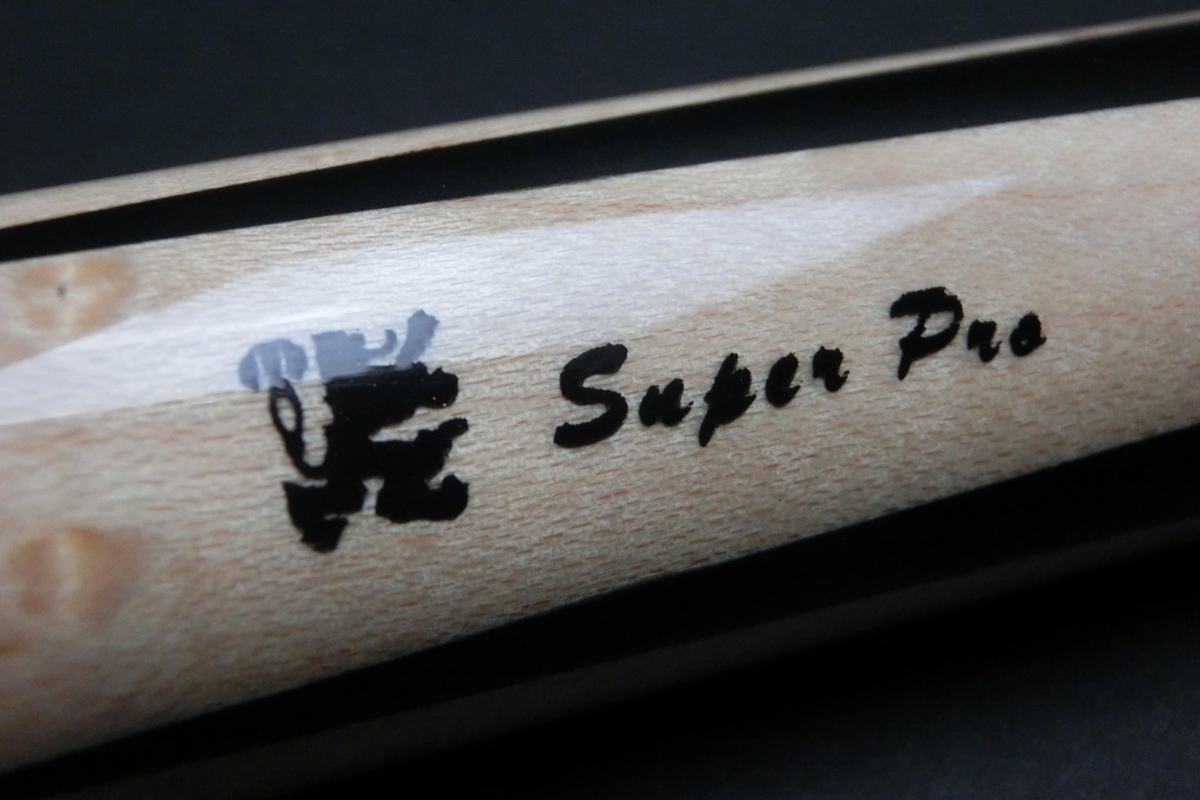 15812 アダム Adam SuperPRO 4剣 2シャフト ノーマル ビリヤード キュー CUE SPIDER