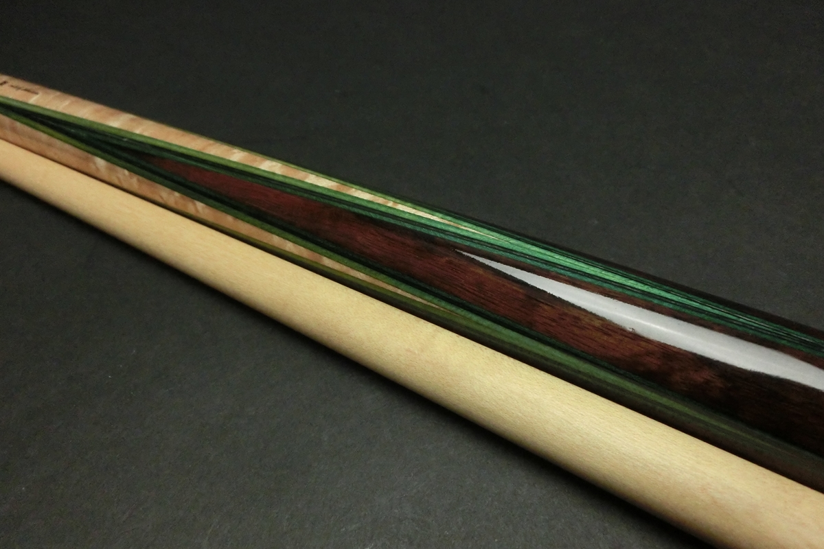 【ヤフオク出品中】15687 アダム Adam ヘルムステッター キャロム 4剣 18山パイロ ビリヤード キュー キャロム SPIDER□