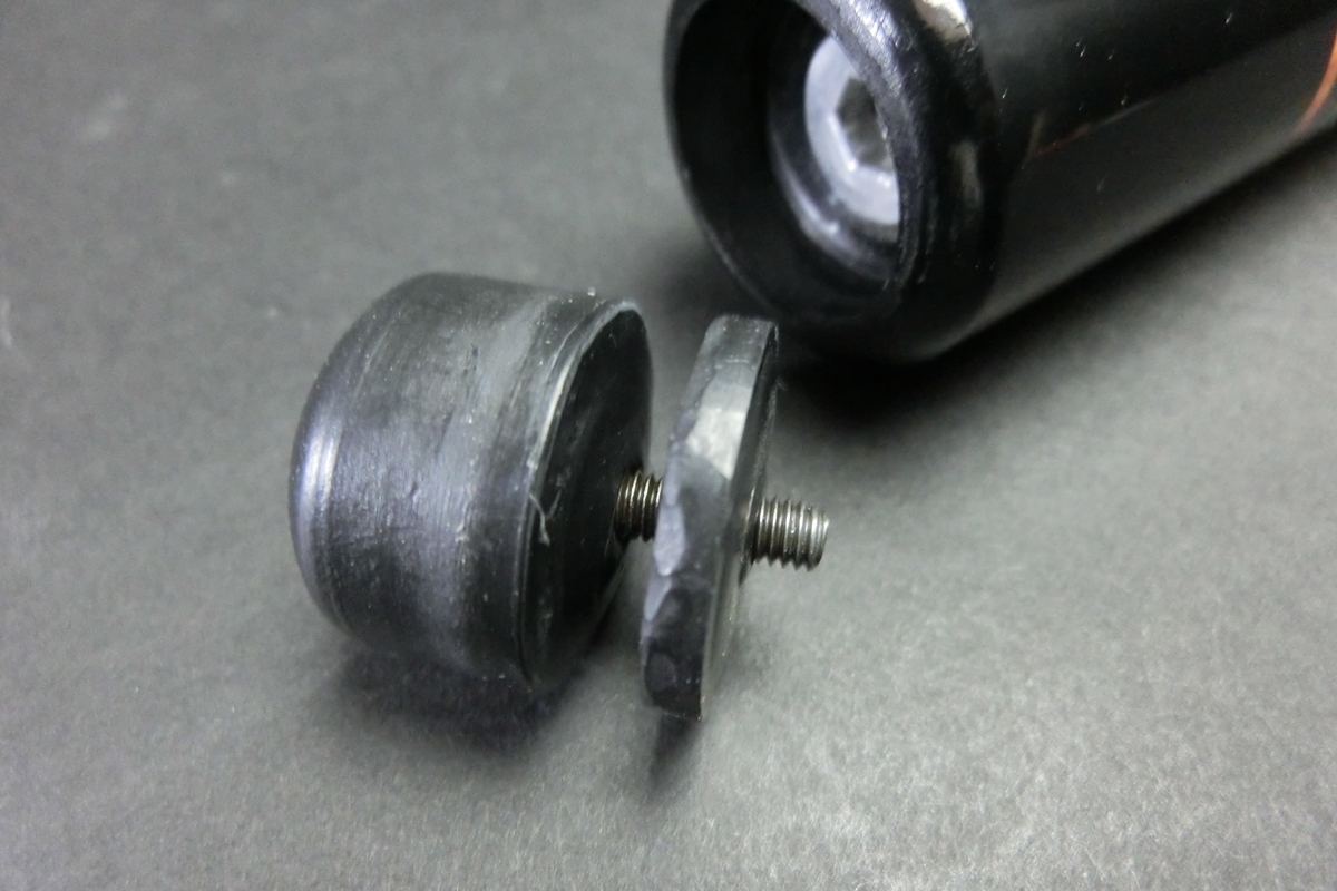 【ヤフオク出品中】15688 アダム Adam 3C 小林モデル 4剣 2シャフト 木ネジ ビリヤード キュー キャロム SPIDER□