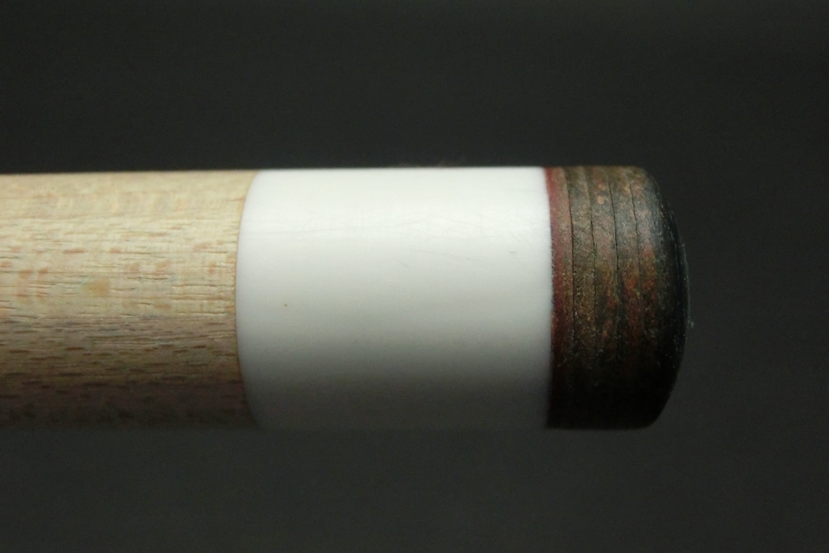 23069 ルカシー Lucasi ハイブリッドスリム ユニロック用 113g 11.7mm トリプルシルバーリング シャフト ビリヤード ハイテク SPIDER