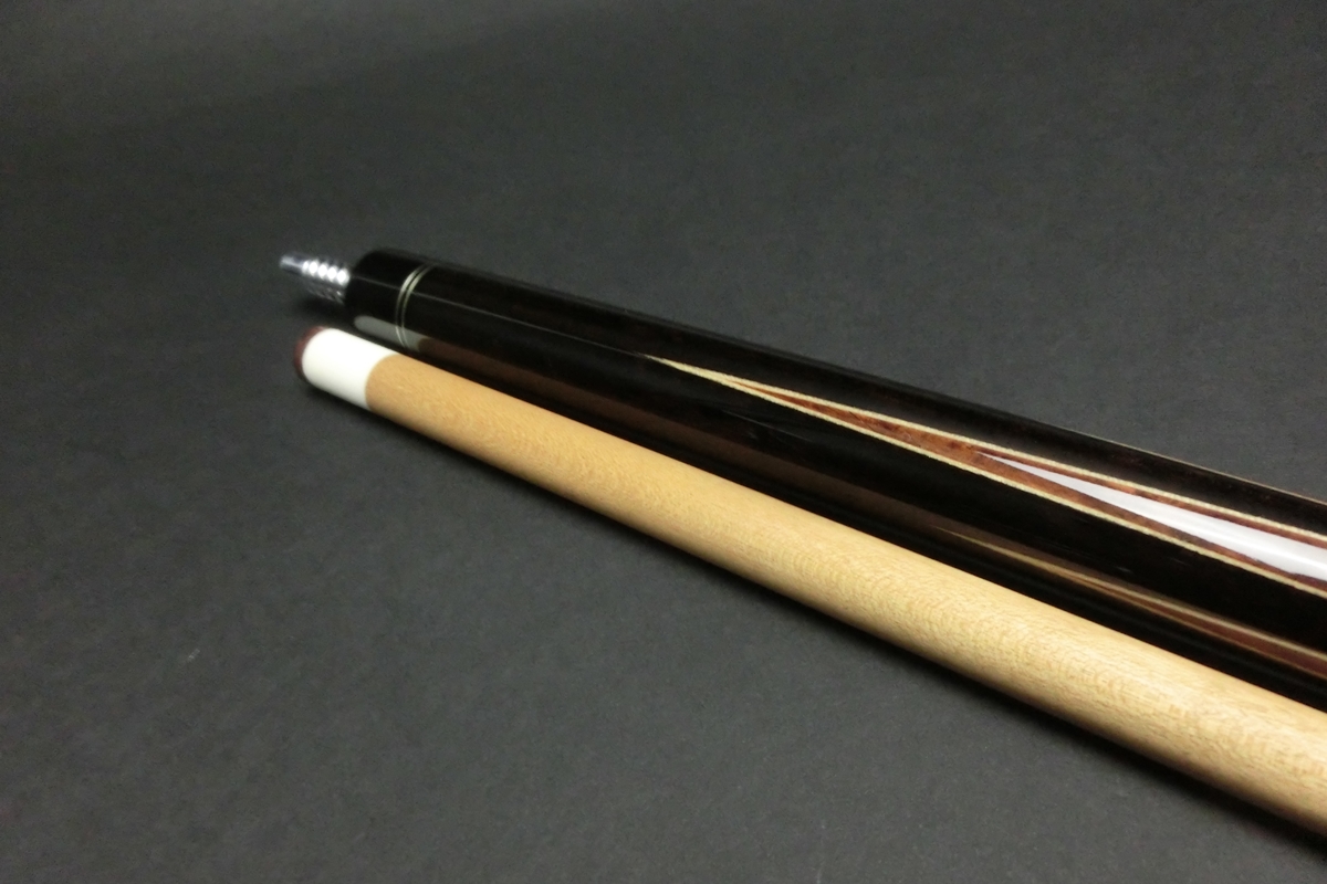 【ヤフオク出品中】15691 キースアンディ KeithAndy 子持6剣 2003年 ノーマルシャフト ビリヤード キュー カスタム SPIDER