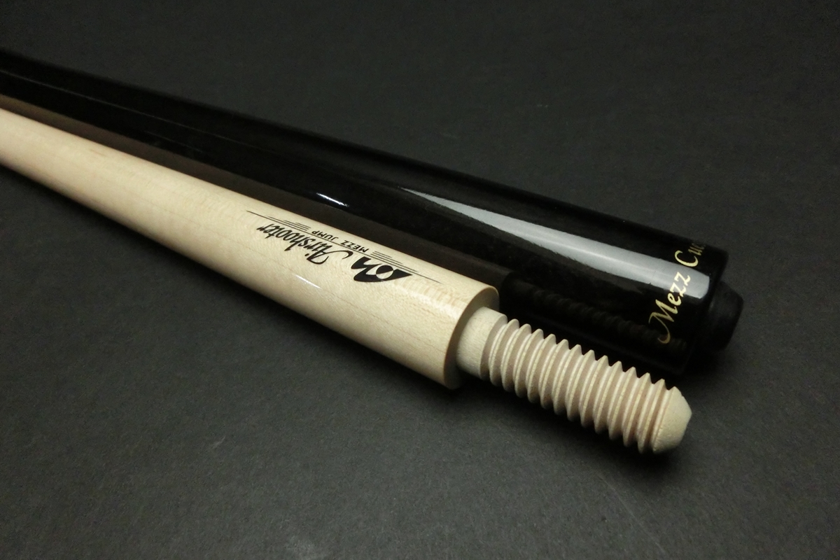 【ヤフオク出品中】15698 メッヅ Mezz エアシューター BIタップ ジャンプキュー ビリヤード CUE SPIDER