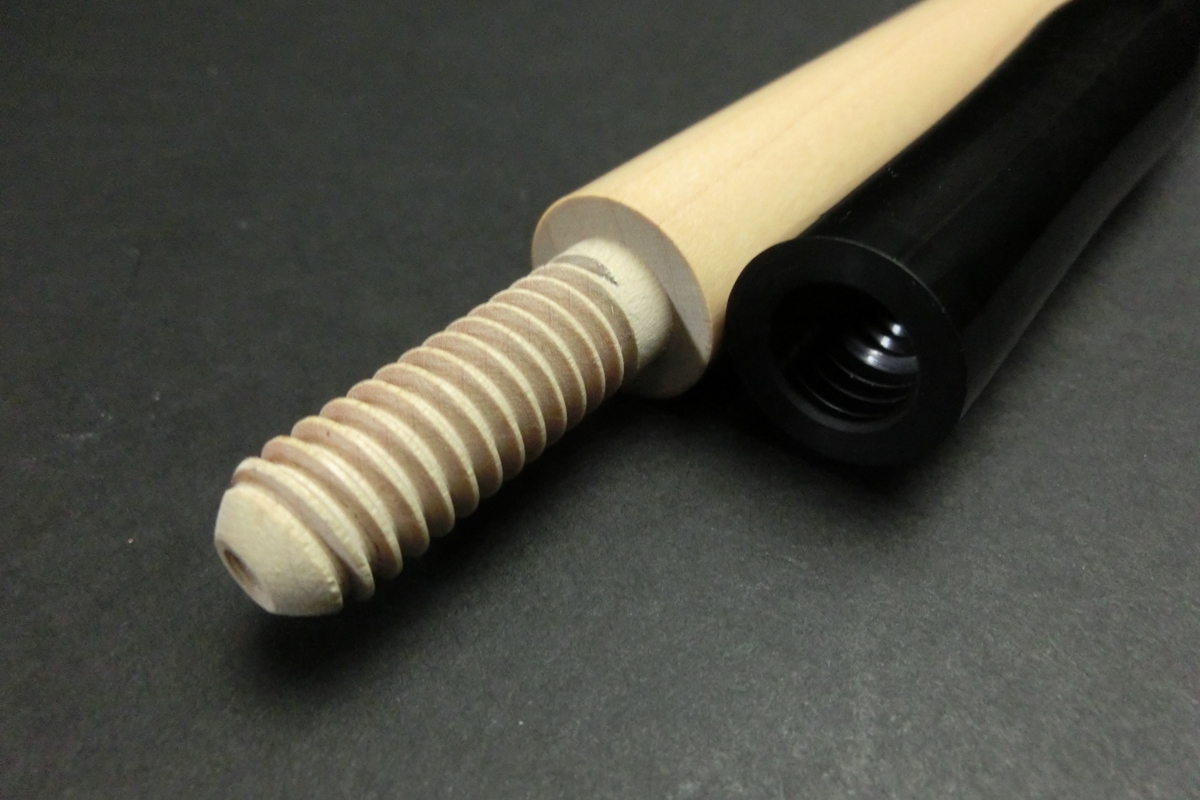 【ヤフオク出品中】15698 メッヅ Mezz エアシューター BIタップ ジャンプキュー ビリヤード CUE SPIDER