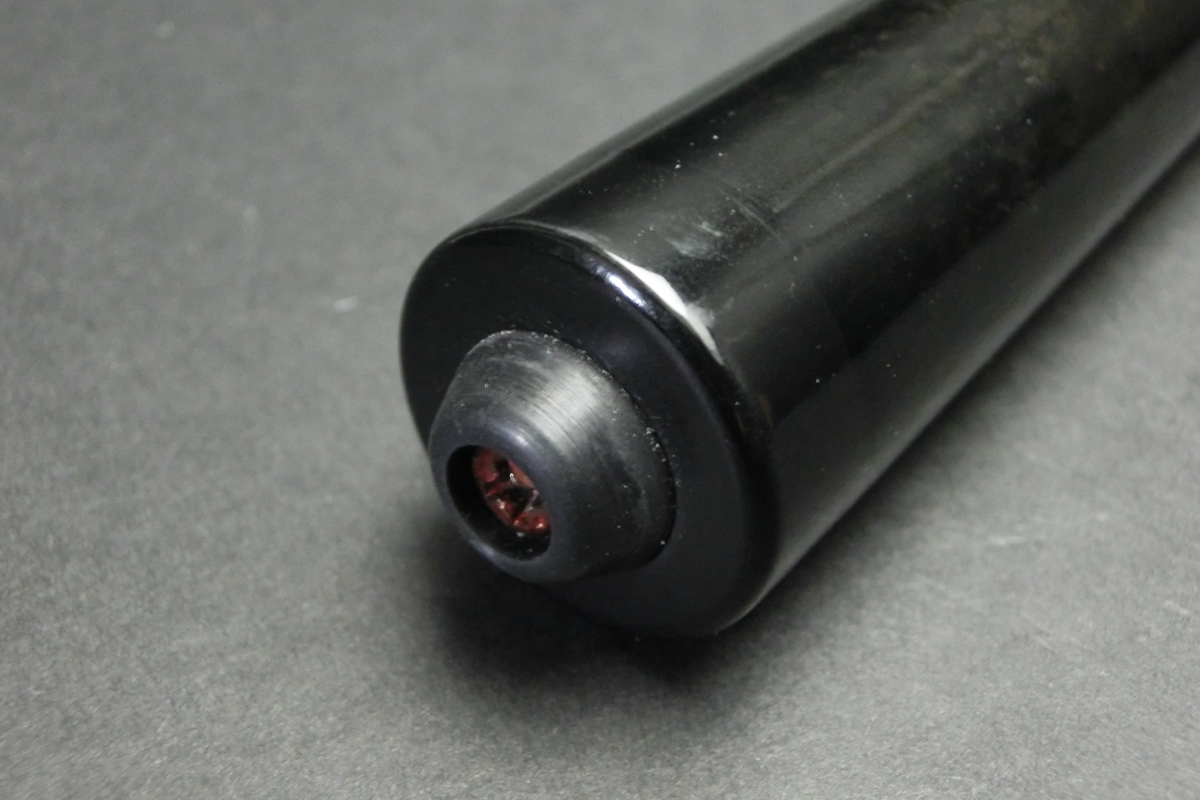 【ヤフオク出品中】15698 メッヅ Mezz エアシューター BIタップ ジャンプキュー ビリヤード CUE SPIDER