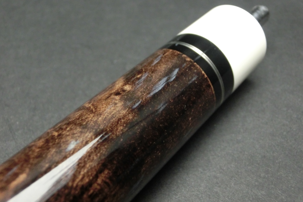 【ヤフオク出品中】15697 メッヅ Mezz BC-T ノーマルシャフト UJ ビリヤード キュー CUE SPIDER