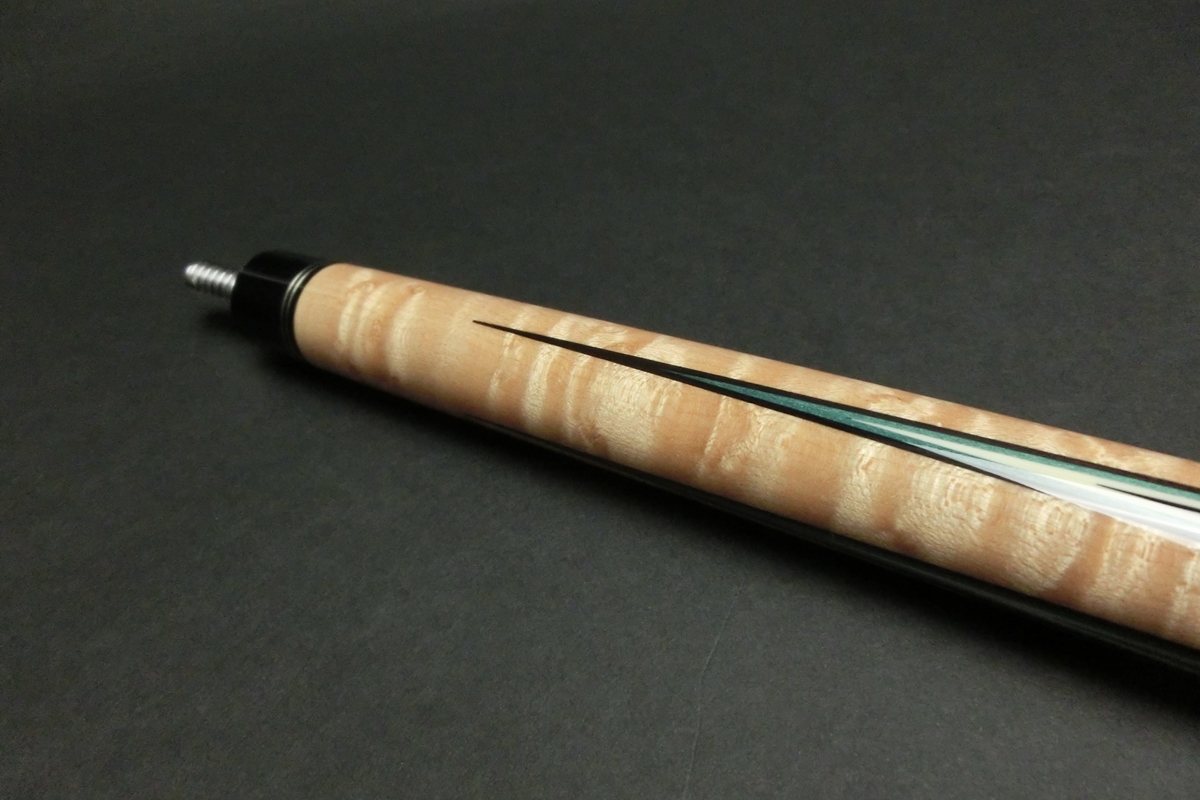 【ヤフオク出品中】15672 レア メッヅ Mezz MODE-902 バットのみ 10山 ビリヤード キュー CUE SPIDER