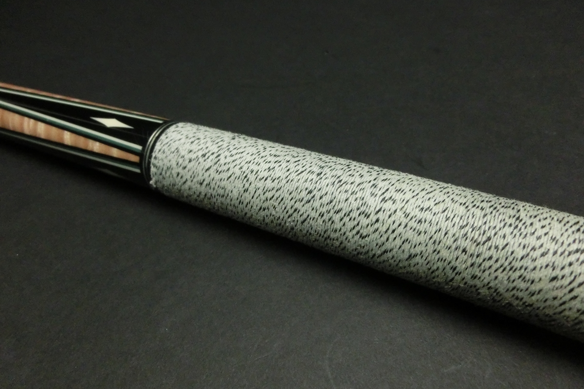 【ヤフオク出品中】15672 レア メッヅ Mezz MODE-902 バットのみ 10山 ビリヤード キュー CUE SPIDER