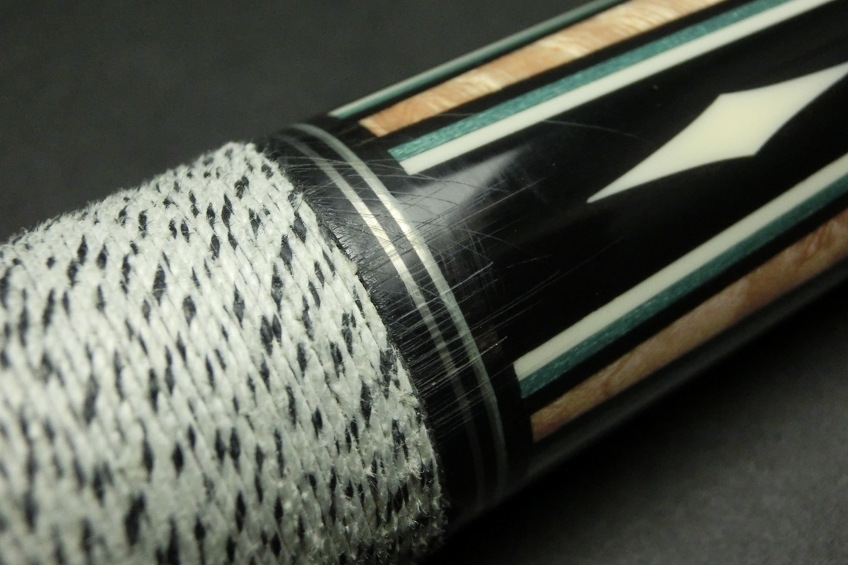 【ヤフオク出品中】15672 レア メッヅ Mezz MODE-902 バットのみ 10山 ビリヤード キュー CUE SPIDER